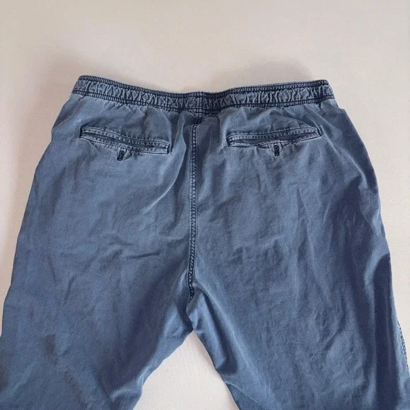 GAP Khakis Men's Pants M Blue Drawstring Elastic Waist Casual Relaxed Fit - Picture 4 of 6